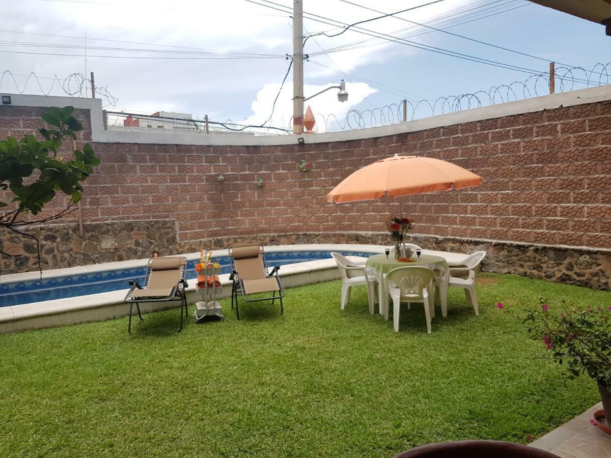 Casa Los Peregrina Cuernavaca Extérieur photo